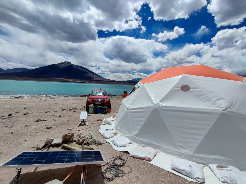 ojos del salado base camp