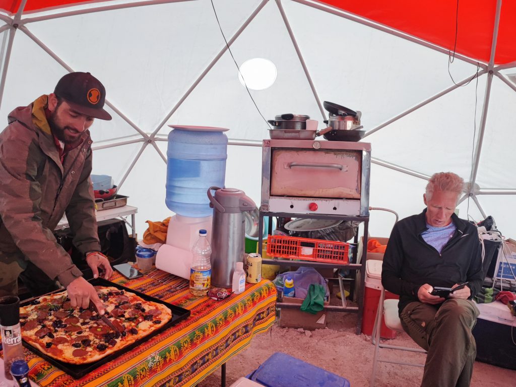ojos del salado base camp