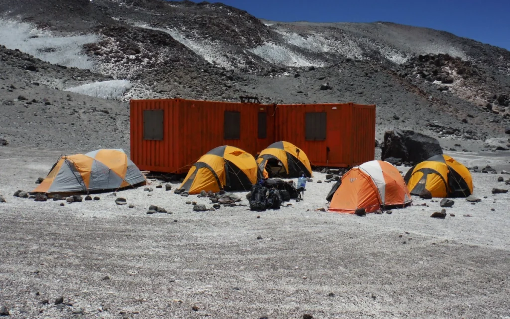 ojos-del-salado-9-days-tejos-high-camp